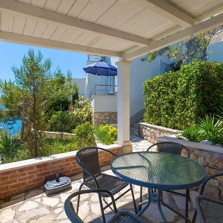 Traumhaftes Direkt Am Eigenen Mit Privatem Balkon, Meerblick, Klima, Wifi Apartament